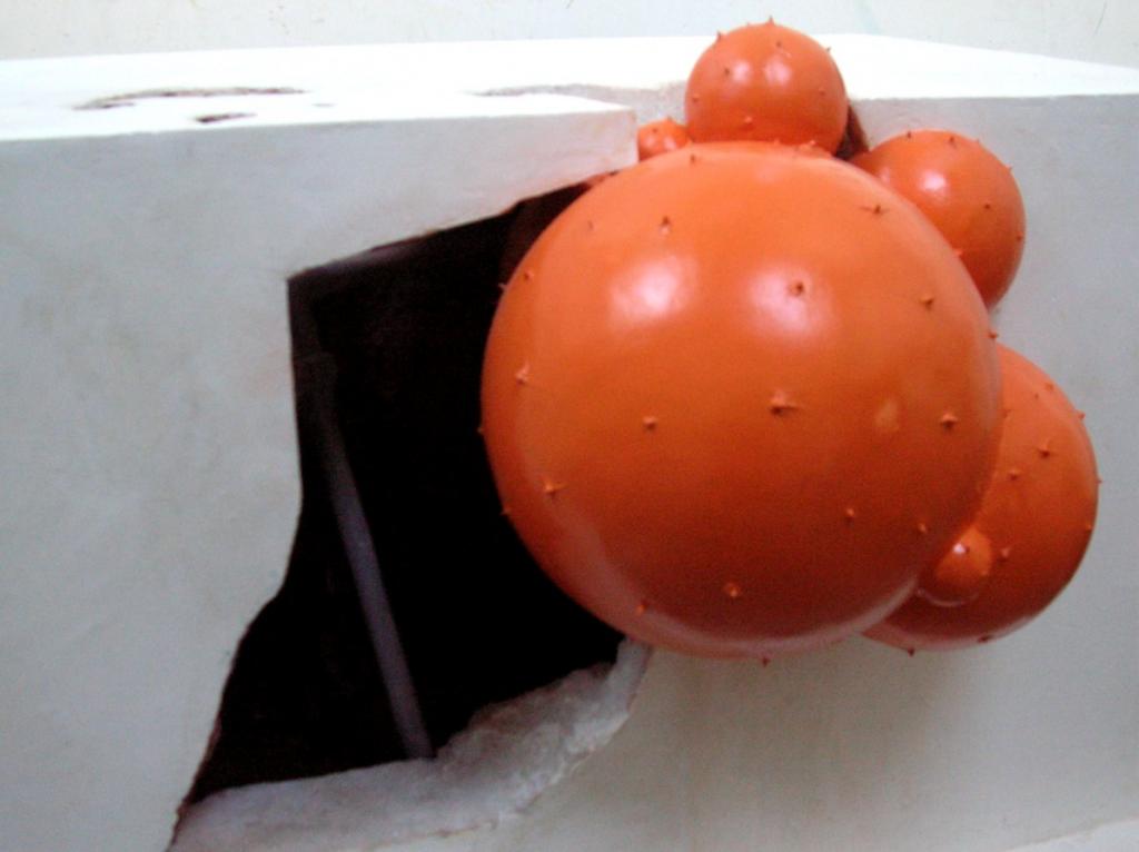 Q [Xyrtox Liquid], Hendrik Vermeulen